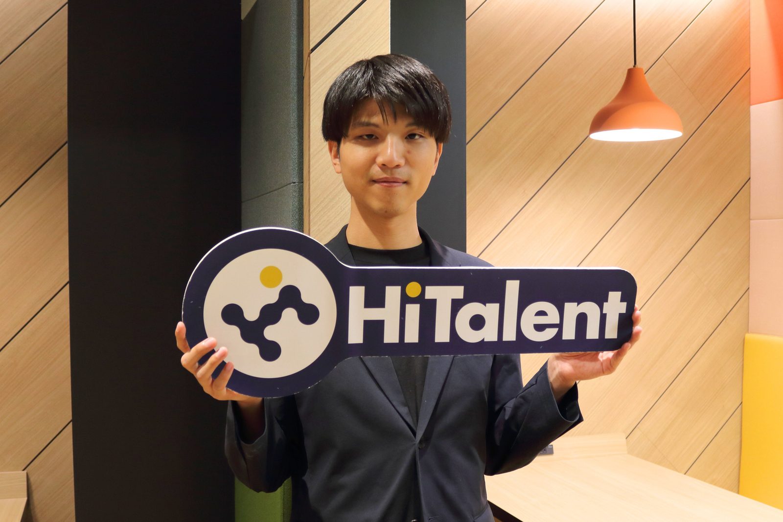 新卒入社の香川さんが考える、ハイタレントで働く魅力とは